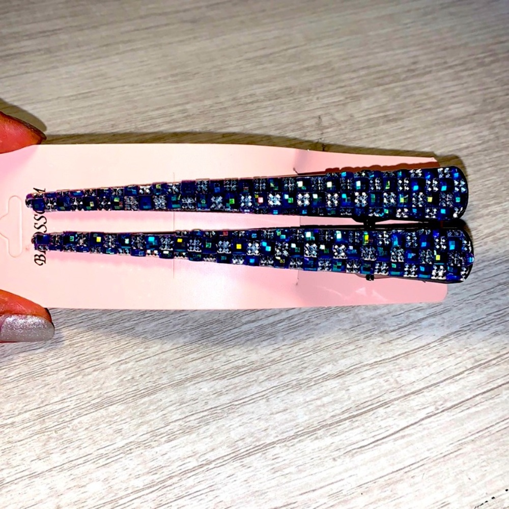 Alligator hair clip